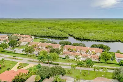 242 Newport Dr #504, Naples, FL 34114 - Photo 2