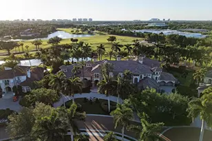 9663 Mashie Ct, Naples, FL 34108 - Photo 50