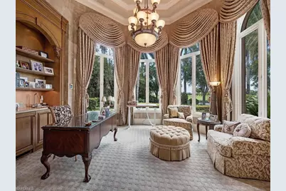 9663 Mashie Ct, Naples, FL 34108 - Photo 28