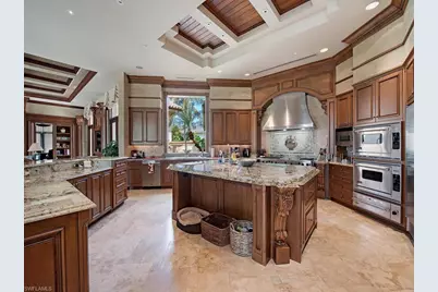 9663 Mashie Ct, Naples, FL 34108 - Photo 22