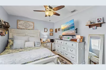 306 SE 21st Ln, Cape Coral, FL 33990 - Photo 14