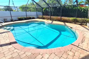 541 110th Ave N, Naples, FL 34108 - Photo 2