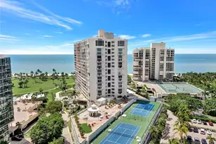 4041 Gulf Shore Blvd N, Naples, FL 34103 - Photo 2