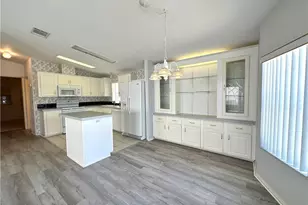 4551 Mayflower Way E, Estero, FL 33928 - Photo 14
