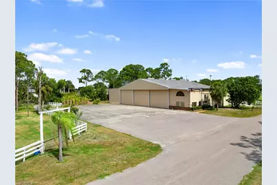 18631 Cessna Dr, North Fort Myers, FL 33917 - Photo 44