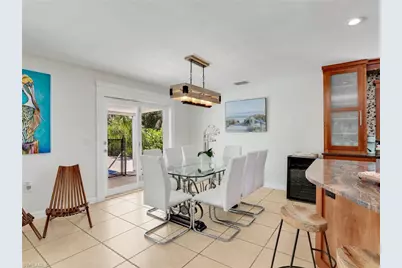 1268 Lake Shore Dr, Naples, FL 34103 - Photo 4