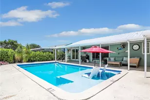 1268 Lake Shore Dr, Naples, FL 34103 - Photo 16