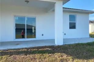 5251 Centennial Blvd, Lehigh Acres, FL 33971 - Photo 10