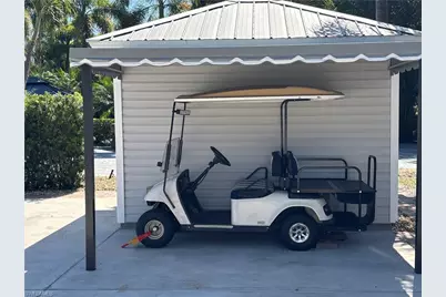 10130 Shadowood Ct, Fort Myers, FL 33905 - Photo 6