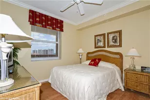 410 Flagship Dr, Naples, FL 34108 - Photo 20