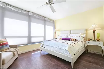 4301 Gulfshore Boulevard, Naples, FL 34103 - Photo 20