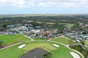 130 Amblewood Ln, Naples, FL 34105 - Photo 32