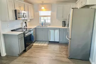 20721 Basin Dr, Estero, FL 33928 - Photo 8