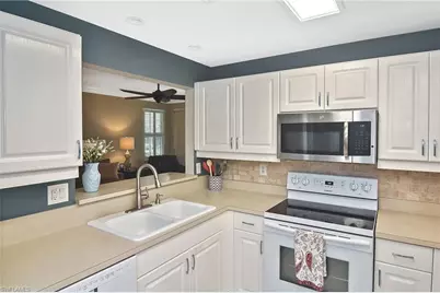 2600 Marshcreek Ln #101, Naples, FL 34119 - Photo 32