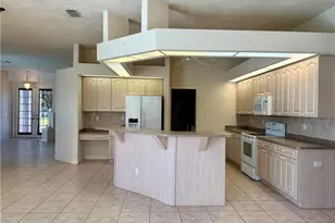 1529 SW 49th Terrace, Cape Coral, FL 33914 - Photo 8