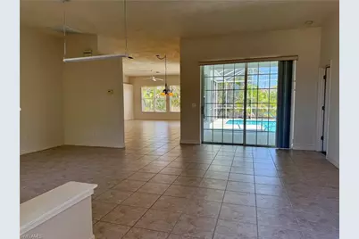 1529 SW 49th Ter, Cape Coral, FL 33914 - Photo 4