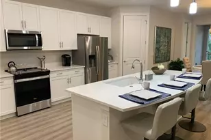 208 Indies Dr E, Naples, FL 34114 - Photo 4