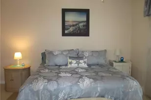 4345 Montalvo Ct, Naples, FL 34109 - Photo 10