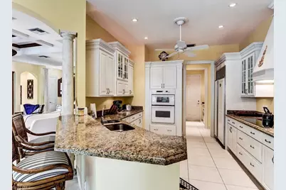 605 6th Ave N, Naples, FL 34102 - Photo 12