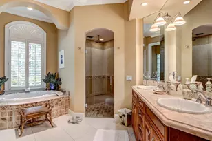 605 6th Ave N, Naples, FL 34102 - Photo 4