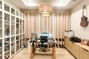 9547 Curlew Dr, Naples, FL 34120 - Photo 8