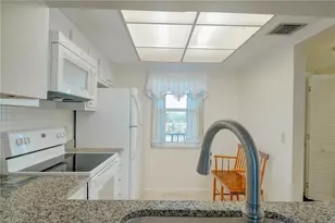 3030 Binnacle Dr, Naples, FL 34103 - Photo 20