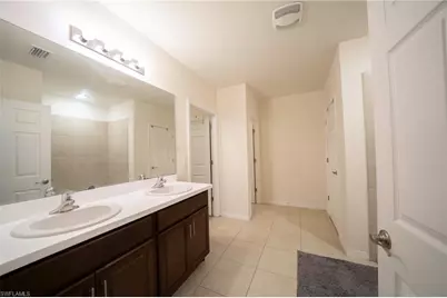 152 SE 27th Ter, Cape Coral, FL 33904 - Photo 10