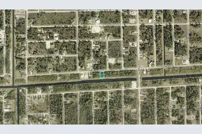 1142 Cumming St E, Lehigh Acres, FL 33974 - Photo 2