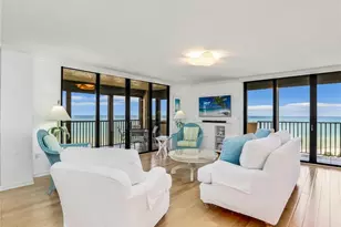 10851 Gulf Shore Dr, Naples, FL 34108 - Photo 2