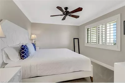 10851 Gulf Shore Dr #502, Naples, FL 34108 - Photo 24