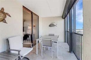 10851 Gulf Shore Dr, Naples, FL 34108 - Photo 20