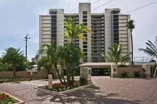 10851 Gulf Shore Dr, Naples, FL 34108 - Photo 40