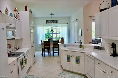 16192 Parque Ln, Naples, FL 34110 - Photo 8