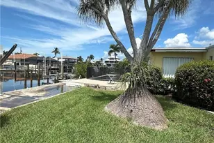 12 Bayview Blvd, Fort Myers Beach, FL 33931 - Photo 1
