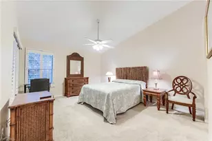 3775 Fieldstone Blvd, Naples, FL 34109 - Photo 16