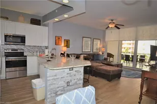 470 Launch Cir, Naples, FL 34108 - Photo 6