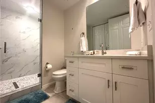 400 Flagship Dr, Naples, FL 34108 - Photo 20