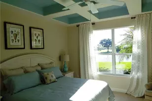 562 Avellino Isles Cir, Naples, FL 34119 - Photo 16