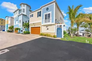 5898 Shell Cove Drive, Cape Coral, FL 33914 - Photo 2