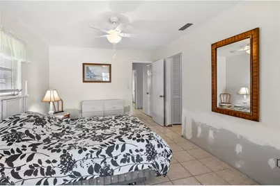 149 Bayshore Dr, Cape Coral, FL 33904 - Photo 18