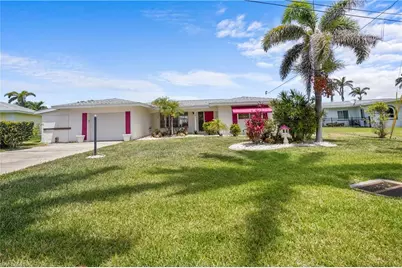 149 Bayshore Dr, Cape Coral, FL 33904 - Photo 40