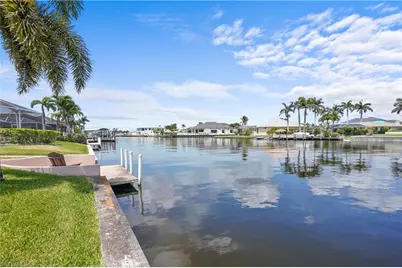 149 Bayshore Dr, Cape Coral, FL 33904 - Photo 36