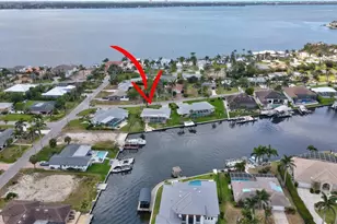 149 Bayshore Dr, Cape Coral, FL 33904 - Photo 44