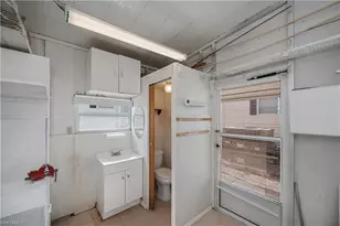 90 Lofty Ln, North Fort Myers, FL 33903 - Photo 18