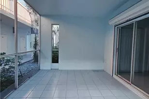 6025 Chardonnay Ln, Naples, FL 34119 - Photo 4