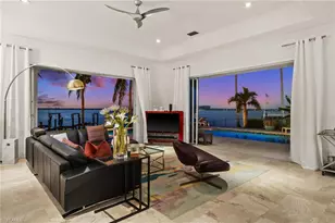 5625 Riverside Dr, Cape Coral, FL 33904 - Photo 4