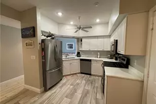 1130 Partridge Cir, Naples, FL 34104 - Photo 4