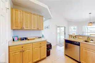 923 SW 28th Terrace, Cape Coral, FL 33914 - Photo 16