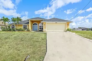923 SW 28th Terrace, Cape Coral, FL 33914 - Photo 2