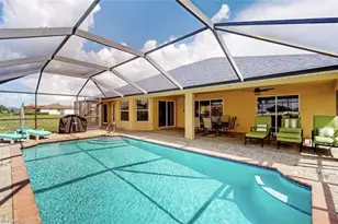 923 SW 28th Terrace, Cape Coral, FL 33914 - Photo 4